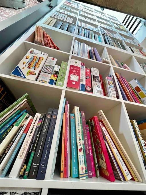 Holiday home Rare ! Loft Atypique Centre-ville Parking Jardin Reims