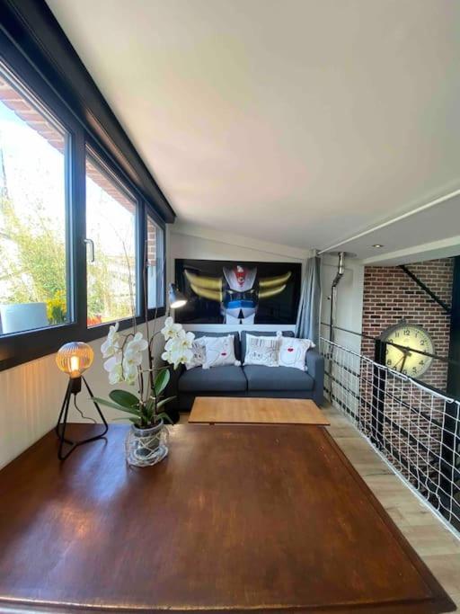 Rare ! Loft Atypique Centre-ville Parking Jardin Reims